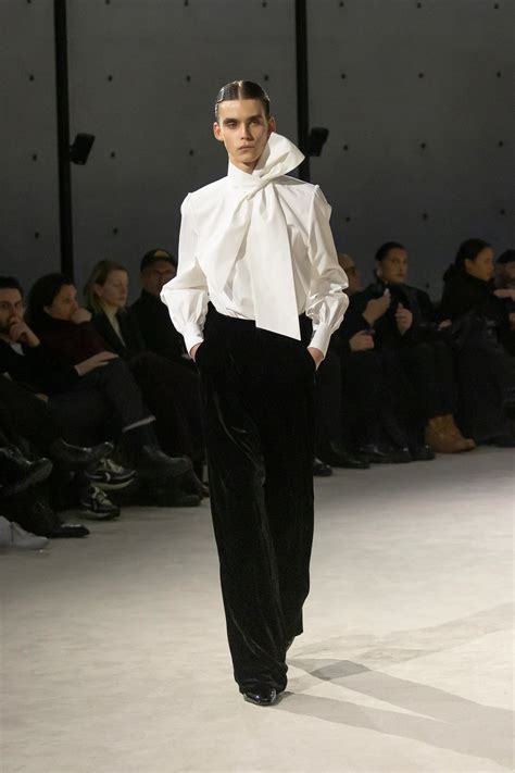 men fashion shows fall 2024